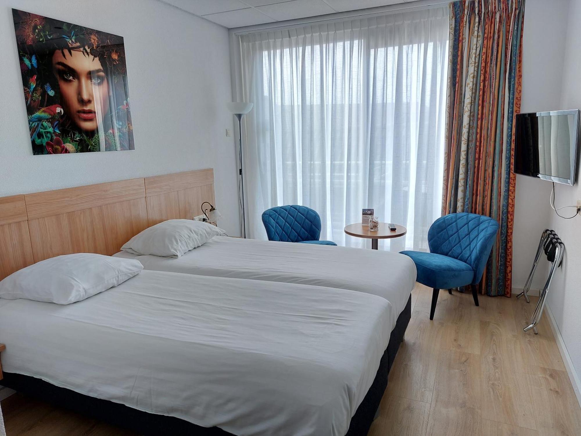 Hotel De Dennen Egmond aan Zee Zimmer foto