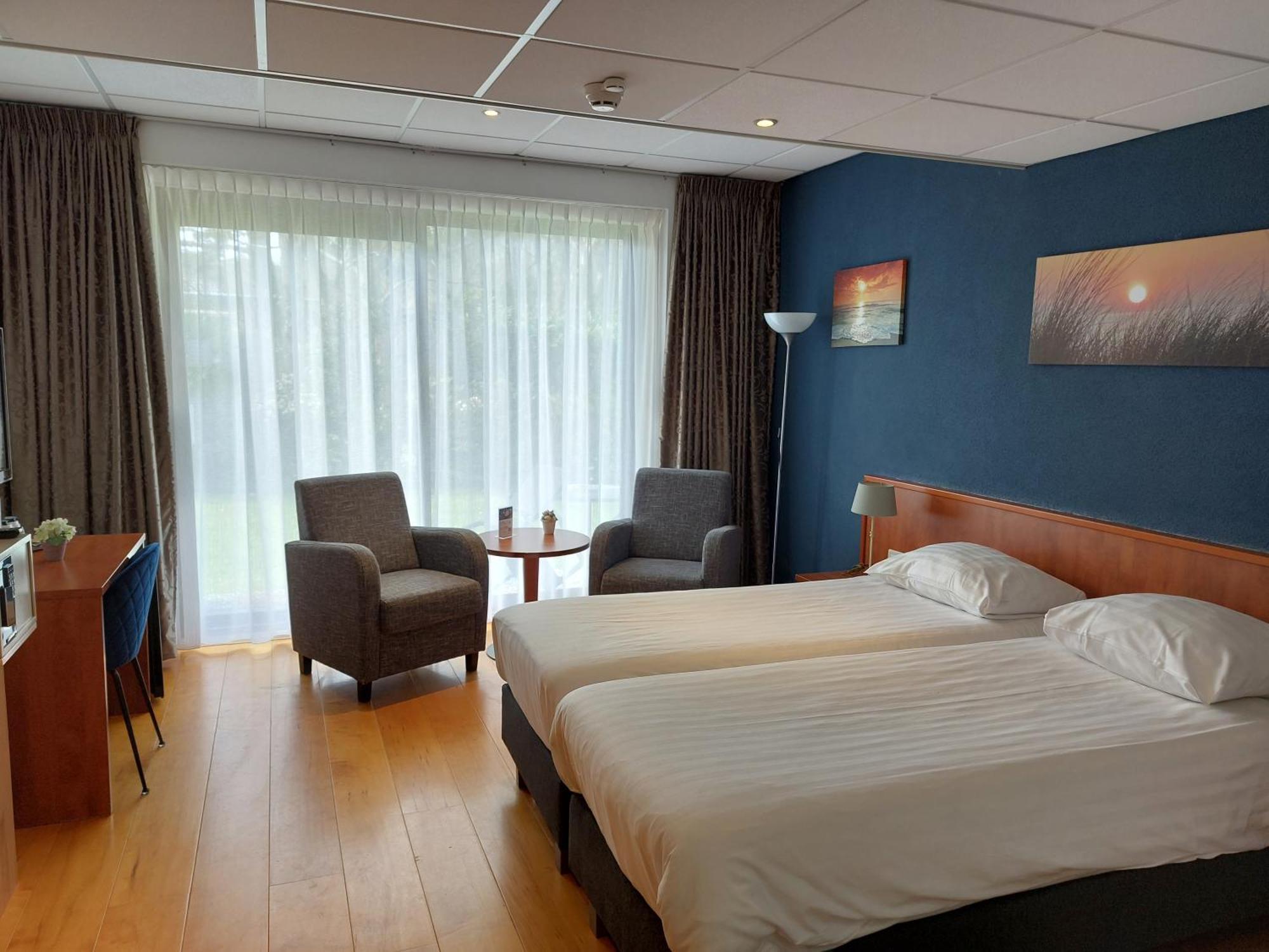 Hotel De Dennen Egmond aan Zee Zimmer foto